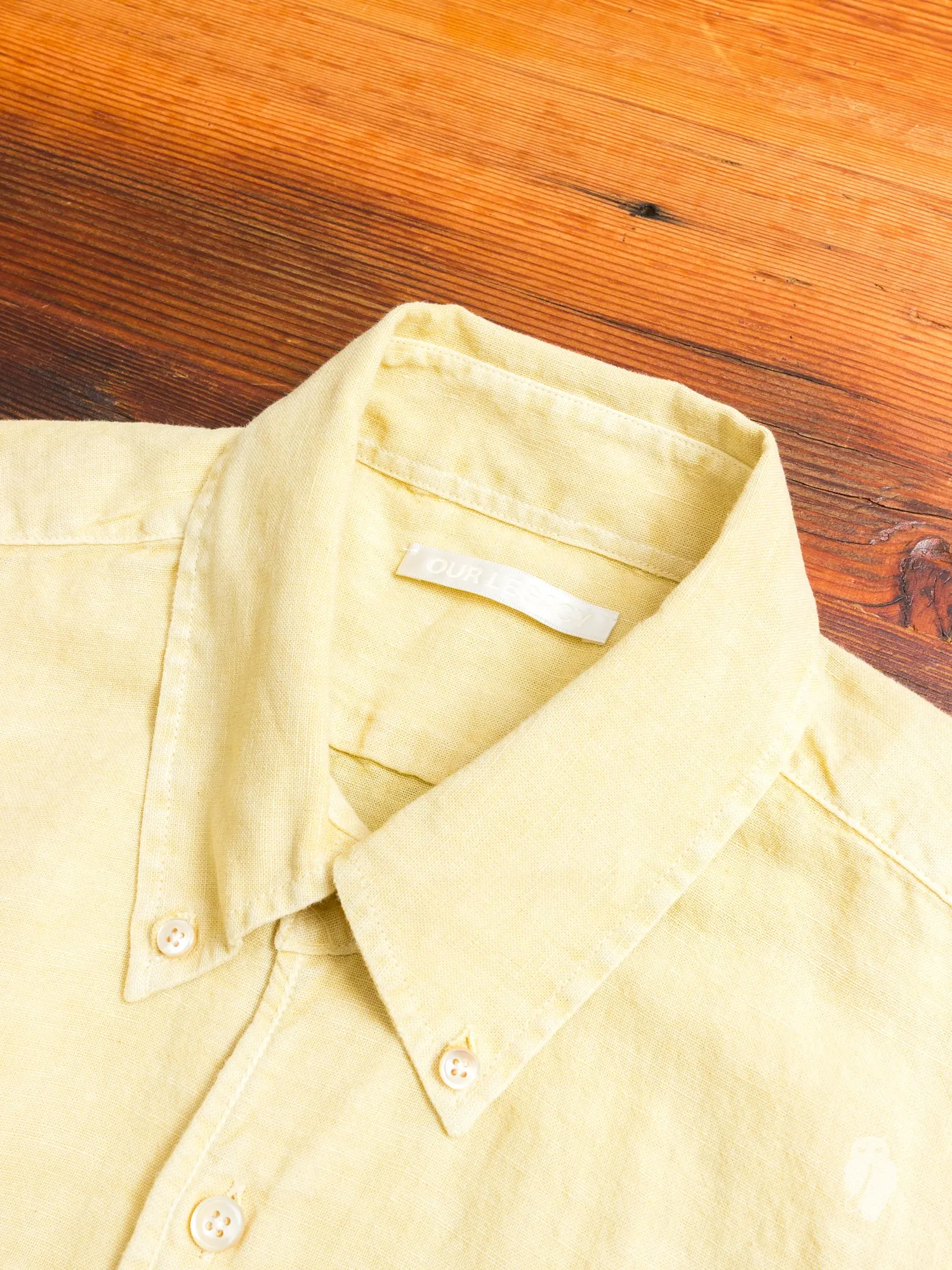 1950s Button Down Shirt in Fade Yellow Linen