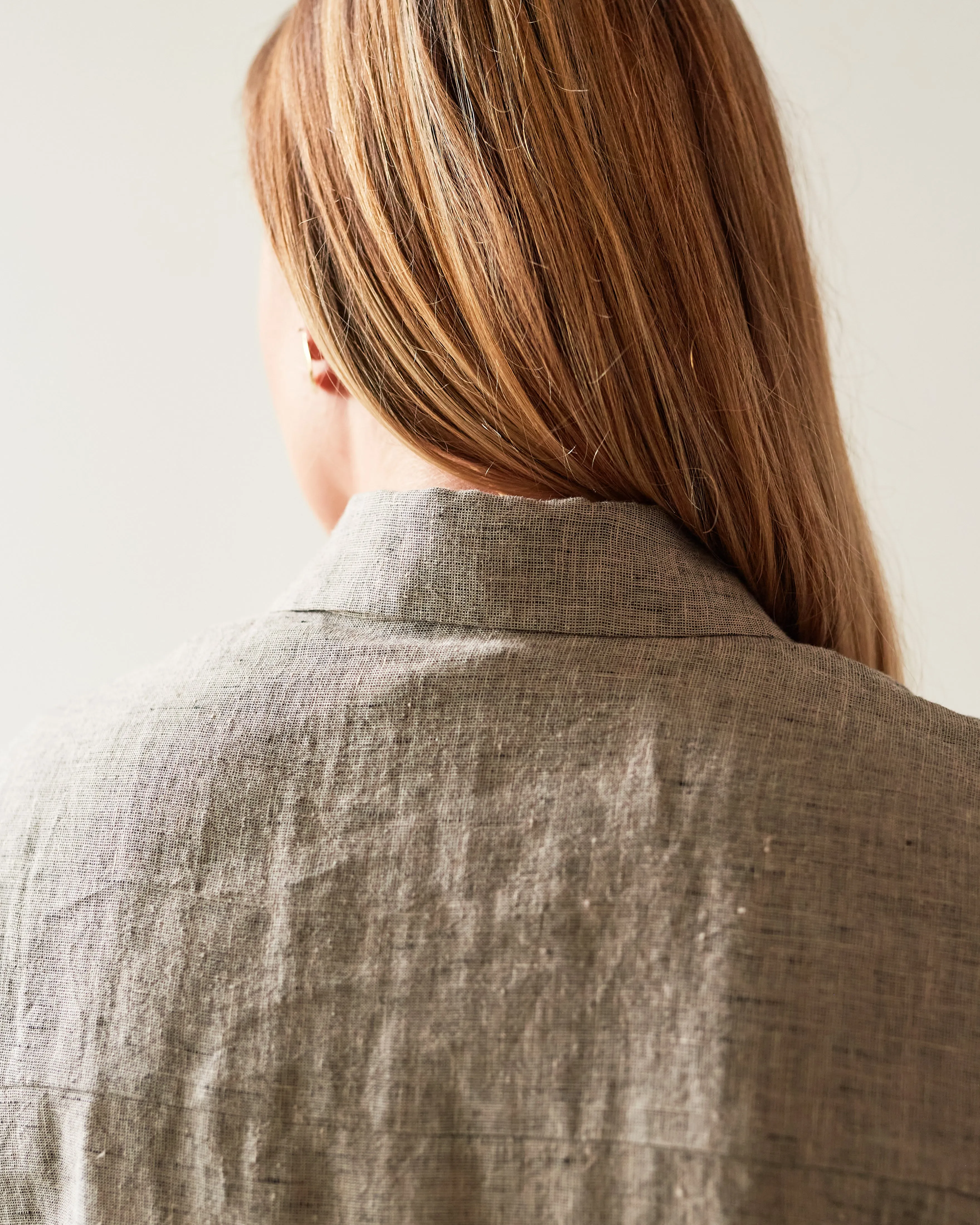 7115 Cropped Button Down Shirt, Black Noise