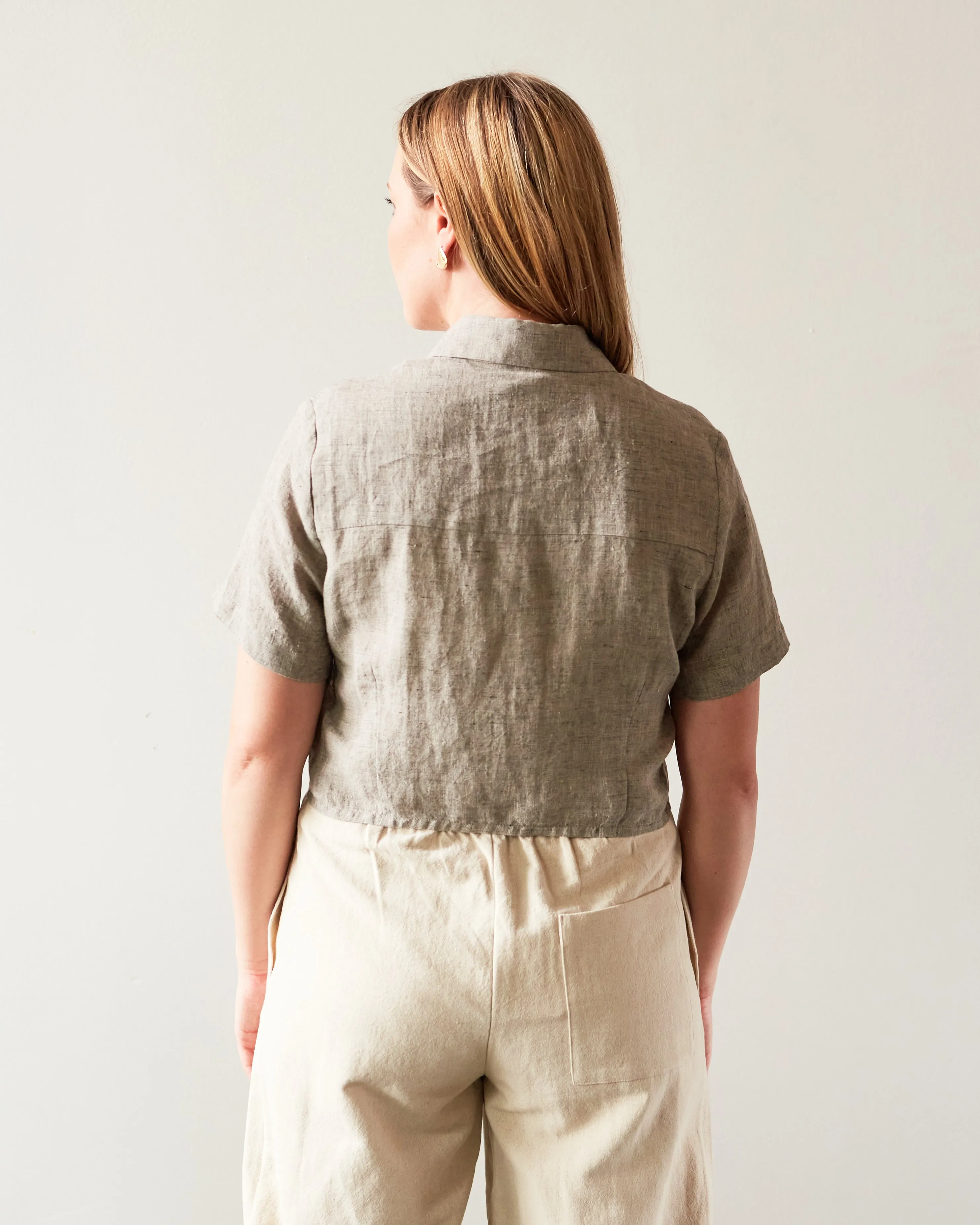 7115 Cropped Button Down Shirt, Black Noise