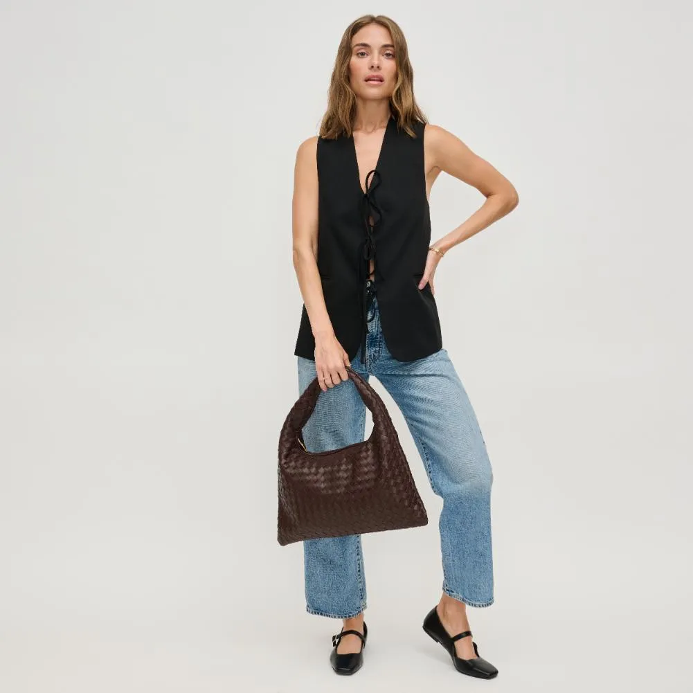 Leah Hobo
