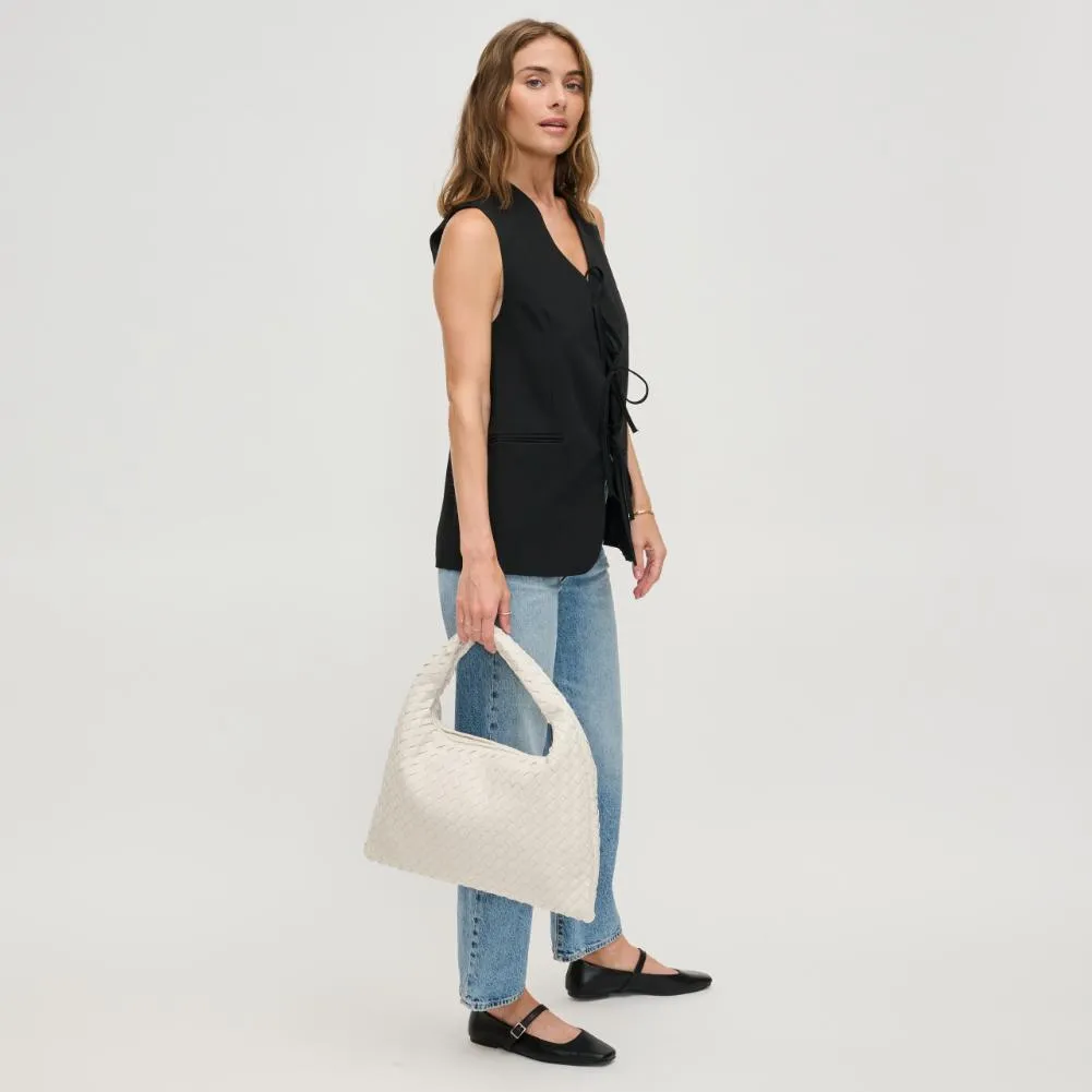 Leah Hobo