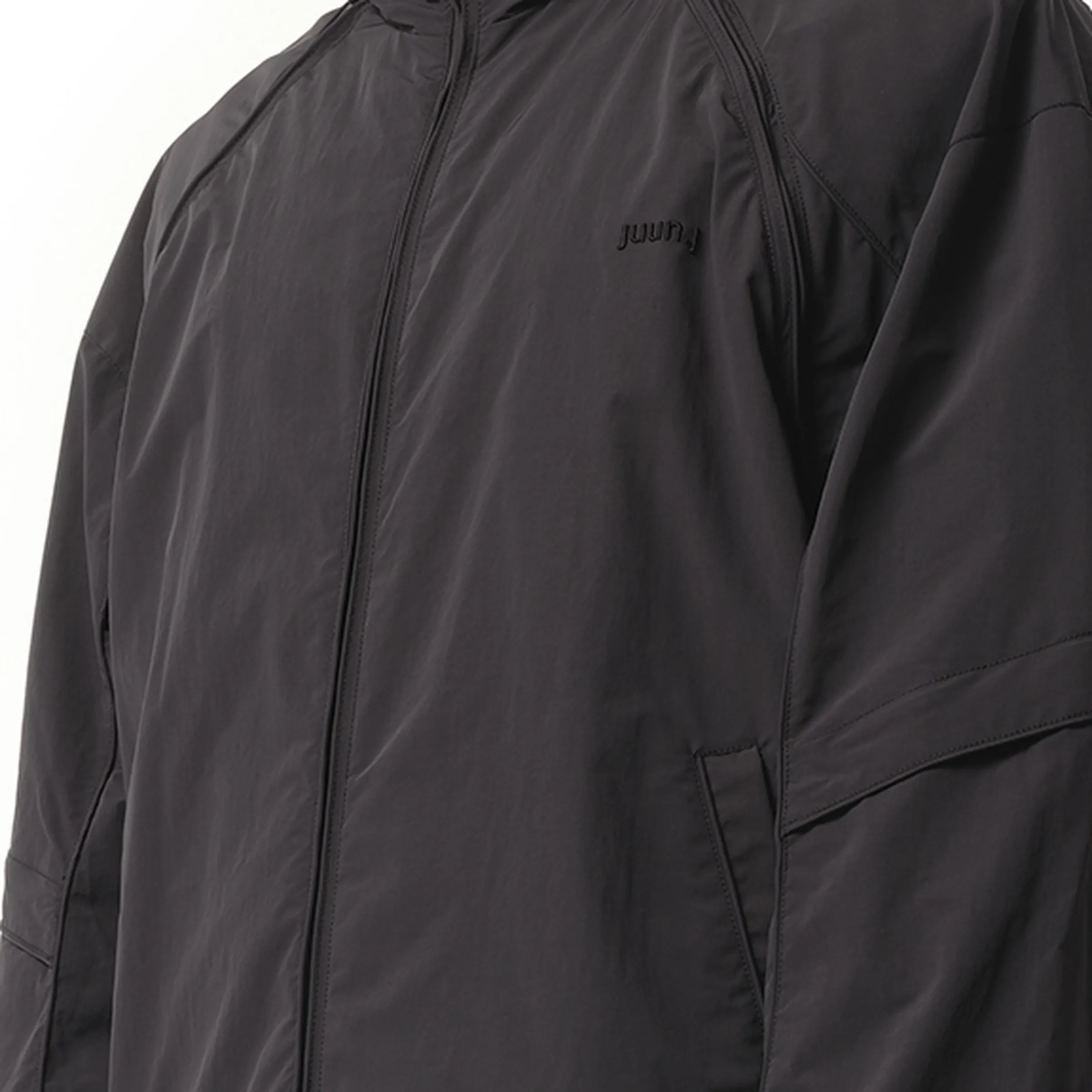Sleeve Detachable Nylon Jumper in Black